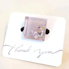 Item thumbnail for item 5e201d60-f44a-4750-8944-52545276564c