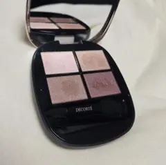 スキンシャドウデザイニングパレット　04Ballerina　コスメデコルテ