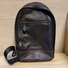 coach ボディーバッグ　ショルダーバッグ　メンズ