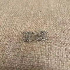 ピアス