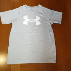 Under Armour YXL ライトグレー Tシャツ