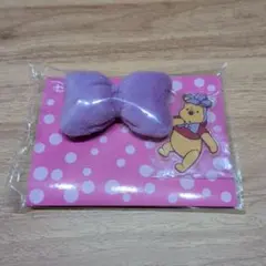 ディズニー　アクリルキーホルダー付マスコット　リボン　プーさん