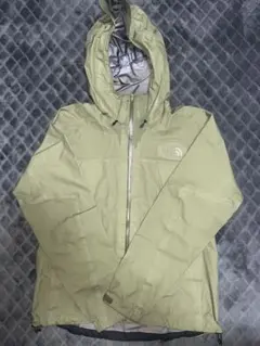 The North Face フード付きジャケット ライトグリーン