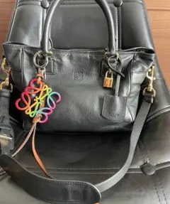 ロエベブラックレザー 2wayハンドバッグ