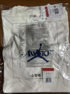 ナイキ ジョーダン x アウェイクNY Tシャツ 