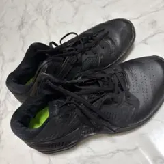 バスケットボールシューズ ブラック アシックス