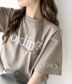 クラシカルエルフ　刺繍ロゴTシャツ　グレージュのサムネイル