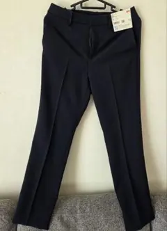 【新品・未使用】UNIQLO 感動パンツ ネイビー 64cm