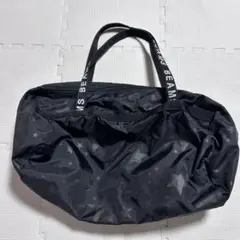 Item thumbnail for item a0bb3614-5366-40f2-95eb-6b18bd4de42f