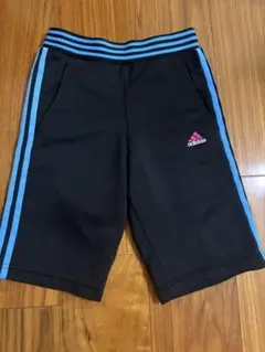 Adidas ハーフパンツ ネイビー　ガールズ140cm