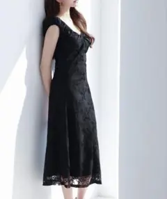 【新品】SASION DE PAPILLON／Aラインミモレ丈総レースワンピース