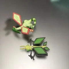 ポケモン　初期モンコレ ビブラーバとフライゴン