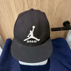 Item thumbnail for item 3da6ada8-1eb3-46ff-b8ea-64b3732af068