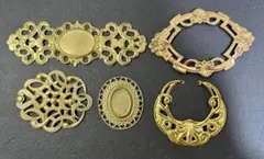 ヴィンテージ調 ブラスチャーム5個セット ゴールド系　ハンドメイド素材　パーツ