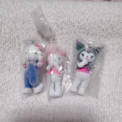 サンリオキャラクターズミニチュアチャーム　キティ　マイメロ　クロミ