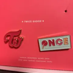 TWICE バッジ セット