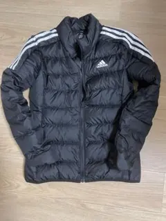 adidasダウン　レディースのサムネイル