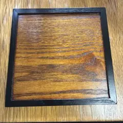 天然木を使用した漆塗りの角皿