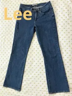 Lee ジーンズ　デニム　ブルー　セミフレア　ストレート