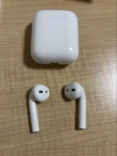 Apple AirPods A2031 本体 第1世代 Lightning - メルカリ