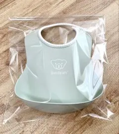 ベビービョルン お食事スタイ グリーン