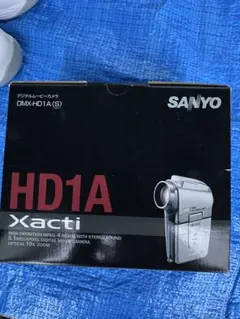 デジタルムービーカメラ DMX-HD1A シルバー Xactiのサムネイル