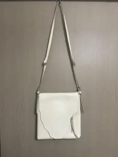 ホワイト ショルダーバッグ 本革