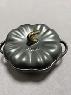 staub ストウブ　パンプキンのサムネイル