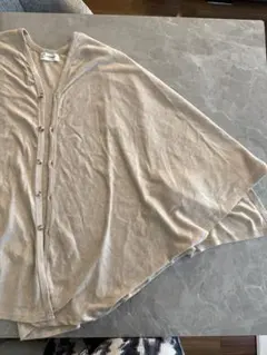 美品　授乳ケープ　ベージュ