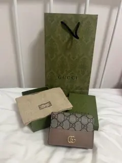 美品】GUCCI GGスプリーム マーモント 2つ折り財布 658610 - メルカリ