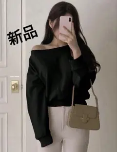 新品！DAZY オフショルダー ブラック 長袖トップス