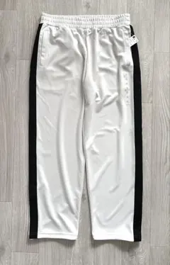 GUジーユー トラックパンツ