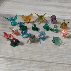 ポケモン　クリア素材 ガチャガチャ　フィギュア　年代物　平成レトロ