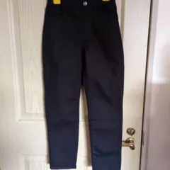 ユニクロ　キッズ黒デニムパンツ サイズ　130cm