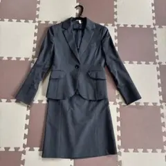 レディーススーツ　LES MUES ストライプ　サイズSS