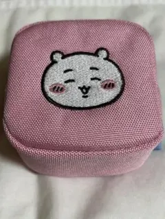 ちいかわ カラビナつき　刺繍　スクエア　ミニポーチ