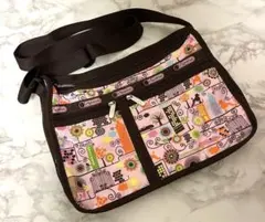 新品未使用✨LeSportsac レスポートサック　ショルダーバッグ 花柄