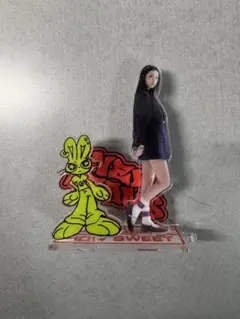 NewJeans How Sweet アクリルスタンド HAERIN ヘリン