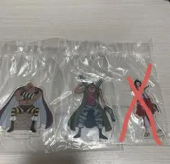 写真内1つ300円一番くじ ワンピース 白ひげ海賊団 アクリルスタンド