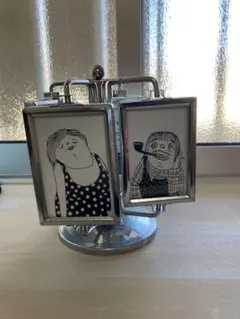 回転式フォトフレーム　フライングタイガー