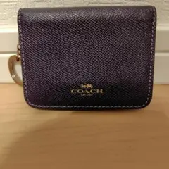 COACH 二つ折りカードケース 紫色 キーホルダー付き