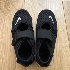 Nike キッズ　サンダル ブラック　エアリフト　16cm