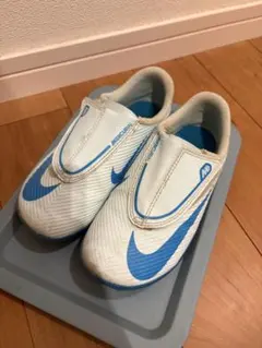 Nike ナイキ　サッカートレーニングシューズ　17.5cm