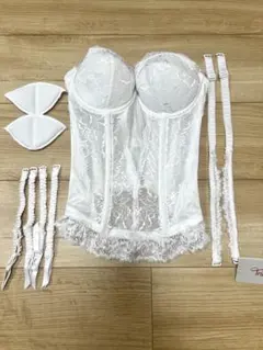 Triumph ブライダルインナー