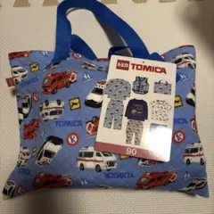 トミカ　はたらく車　パジャマ　90cm 男の子　長袖、ベスト、バック