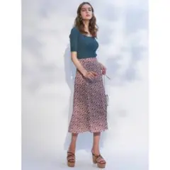 MERCURYDUO フラワープリントメディスカート