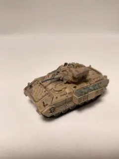 1/144 M3A2 ブラッドレー 第1機甲師団 第3旅団 バグダッド 2003のサムネイル