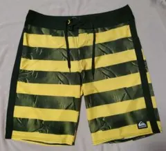 Quiksilver ボーダーサーフパンツ32