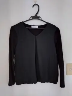 UNITED ARROWS ブラック Vネック 長袖シャツ