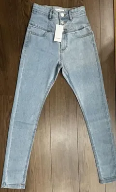 ★美品★新品タグEMODA 【ELDER】ハイウエストデニム アイスブルー M